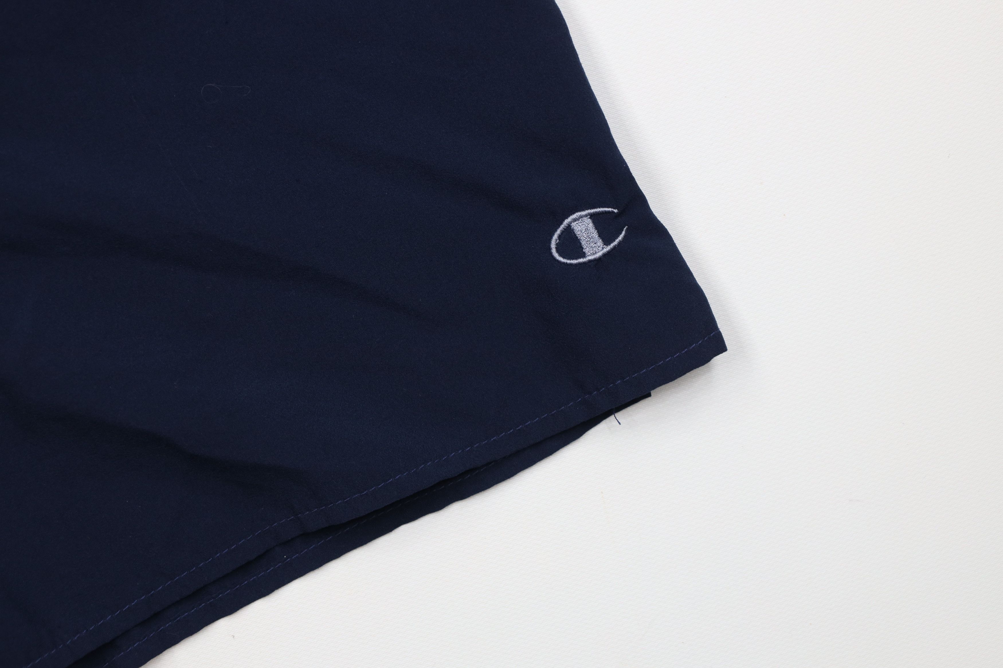Champion Vintage 90s Champion Lined Running Jogging Short Shorts Size US 36 / EU 52 - 5 Thumbnail