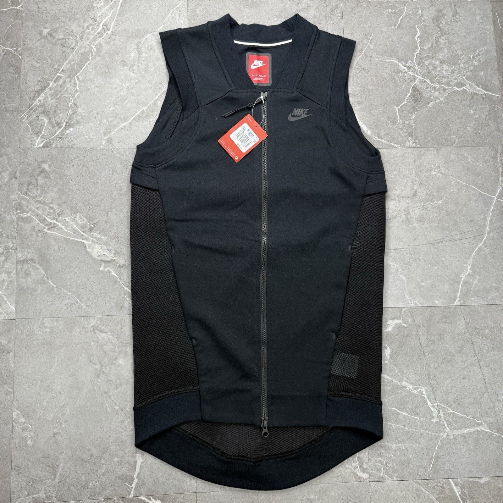 Nike Nike Women’s Tech Fleece Black Fill Zip Cocoon Mesh Vest NWT Size XS / US 0-2 / IT 36-38 - 2 Thumbnail