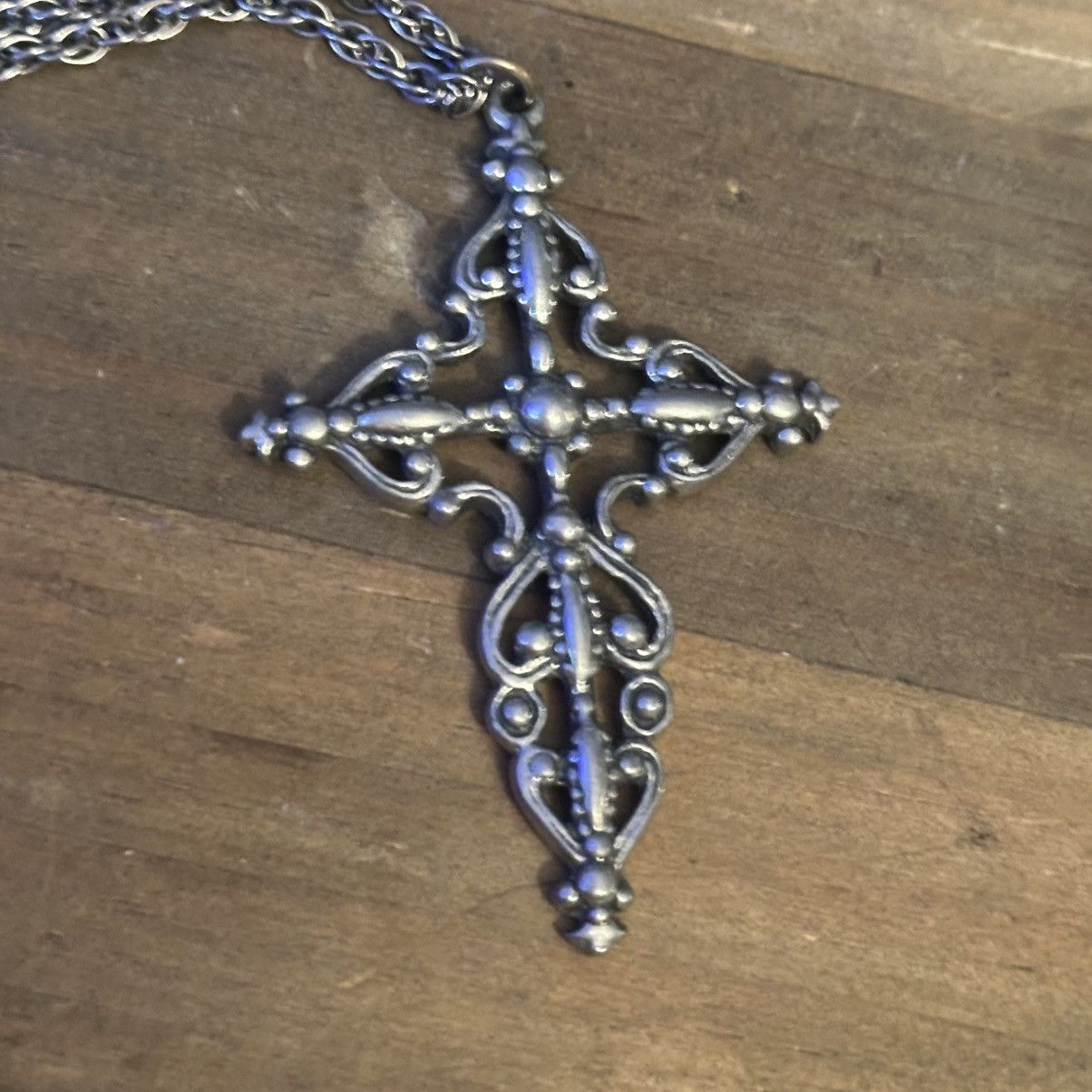 Vintage Vintage pewter filigree cross pendant necklace Size ONE SIZE - 3 Thumbnail