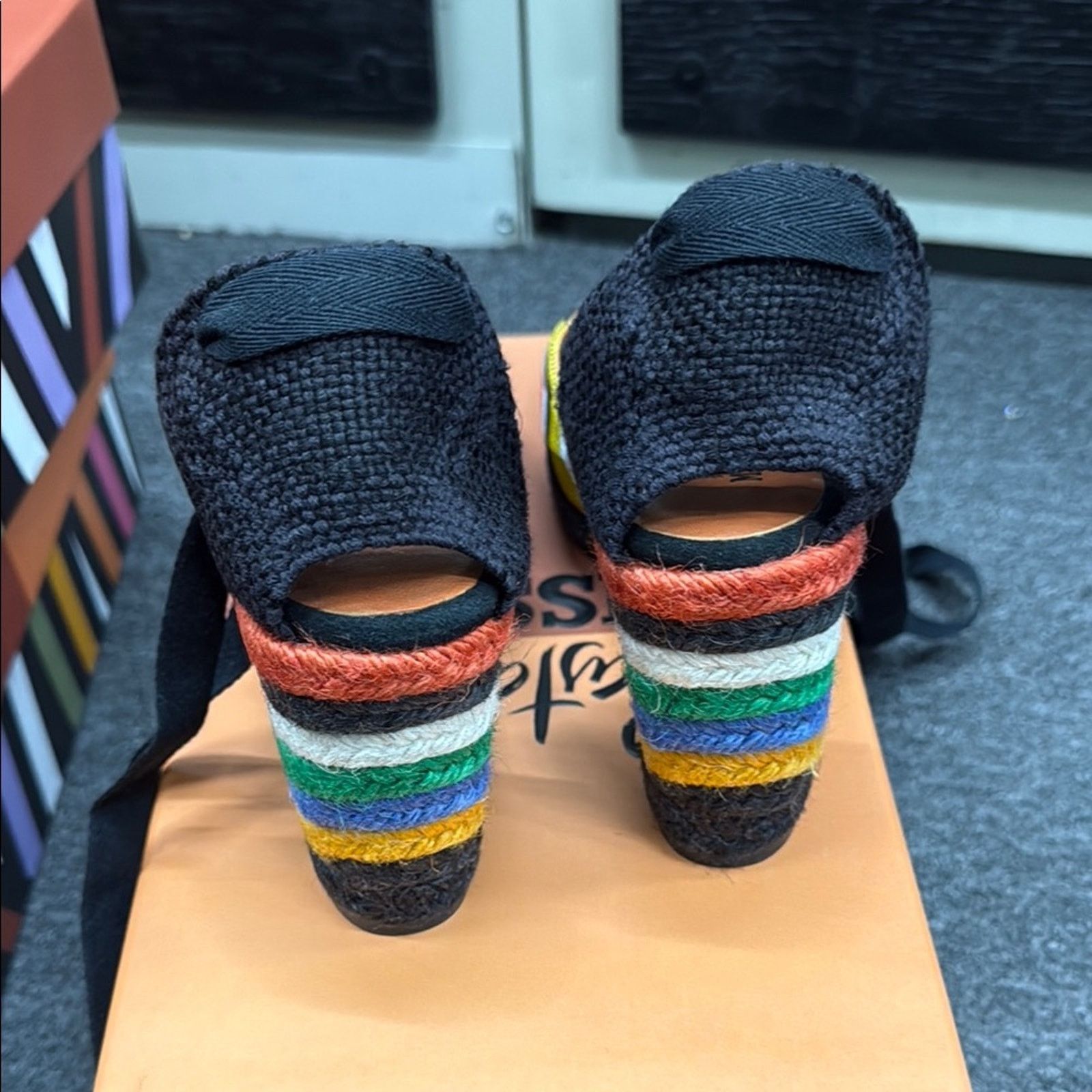 Missoni NWT Missoni Colorful Zigzag Espadrille Wedges Size 36 US 6 Size US 6 / IT 36 - 5 Thumbnail