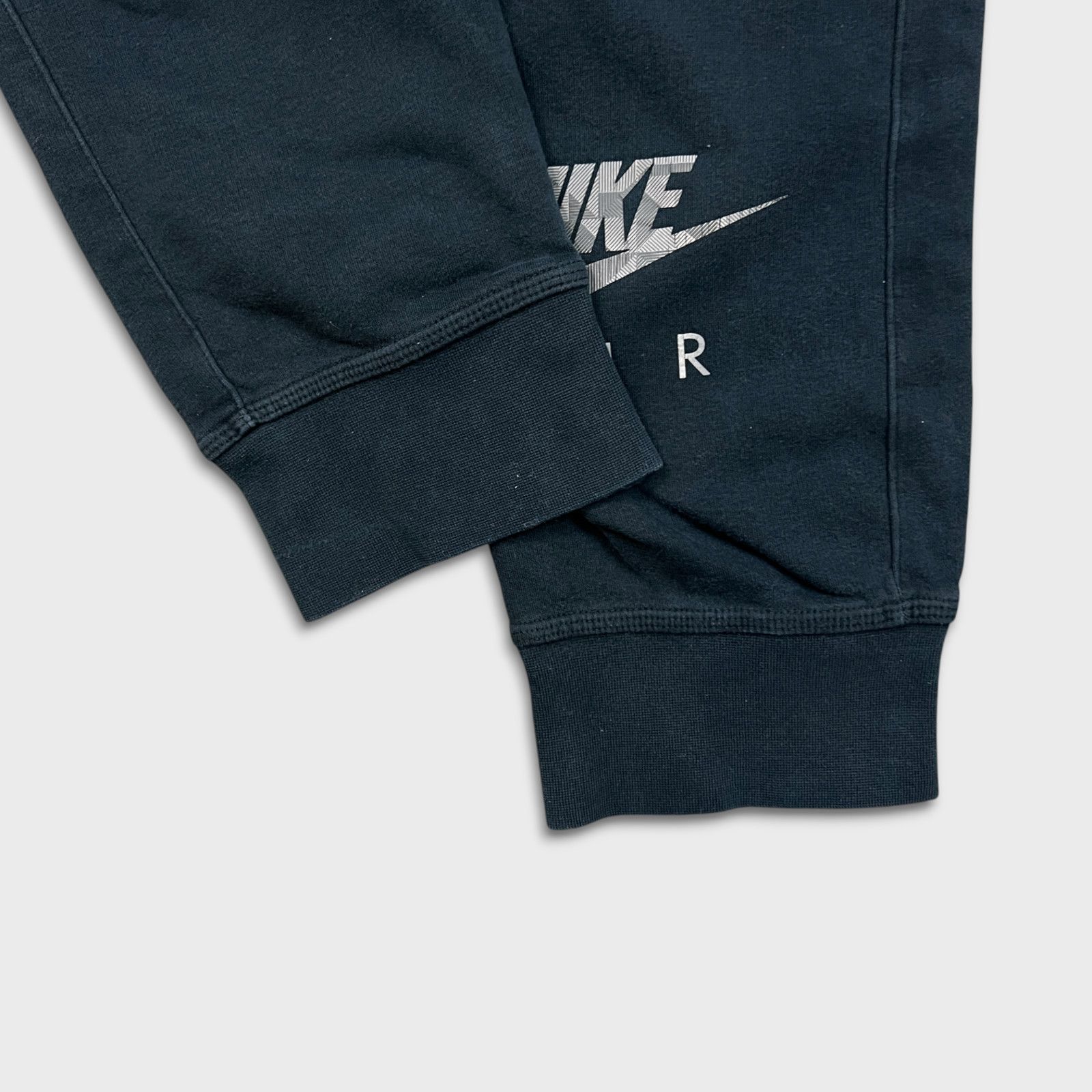 Nike × Vintage Nike Air Sweatpants Swoosh Sportswear Taper Athletic Jogger Size US 28 / EU 44 - 9 Thumbnail