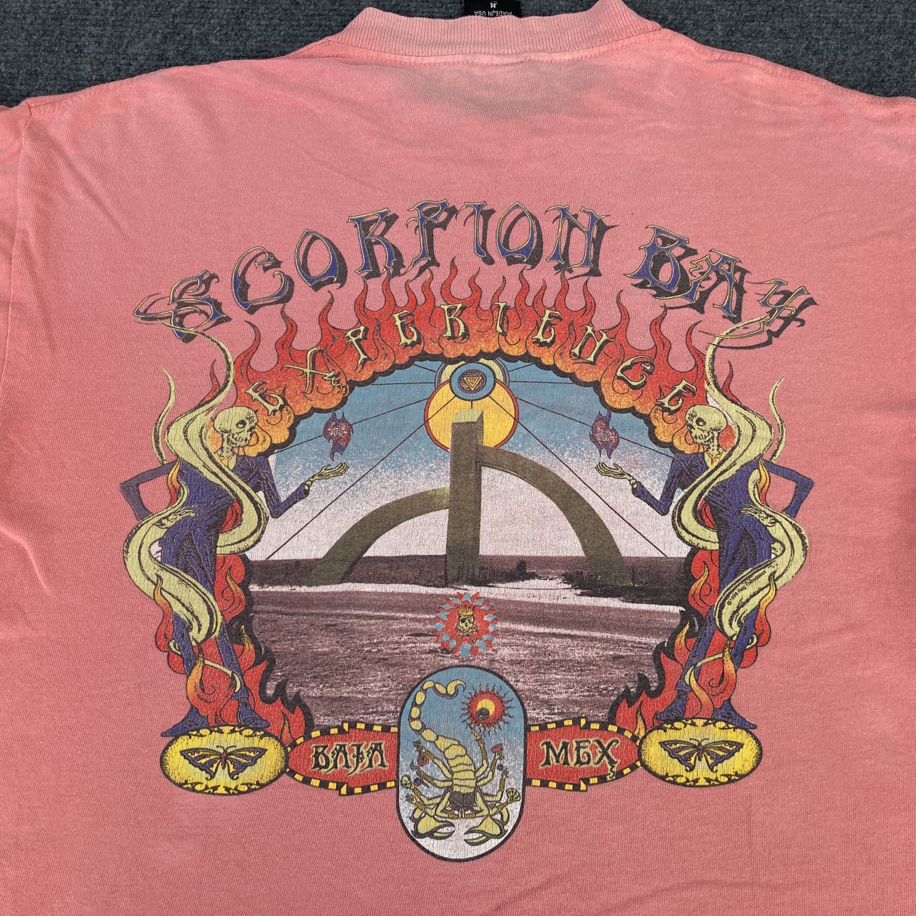 Vintage Vtg Scorpion Bay Surfing Surfboards Hawaii SurfBoard T shirt Size US M / EU 48-50 / 2 - 2 Thumbnail