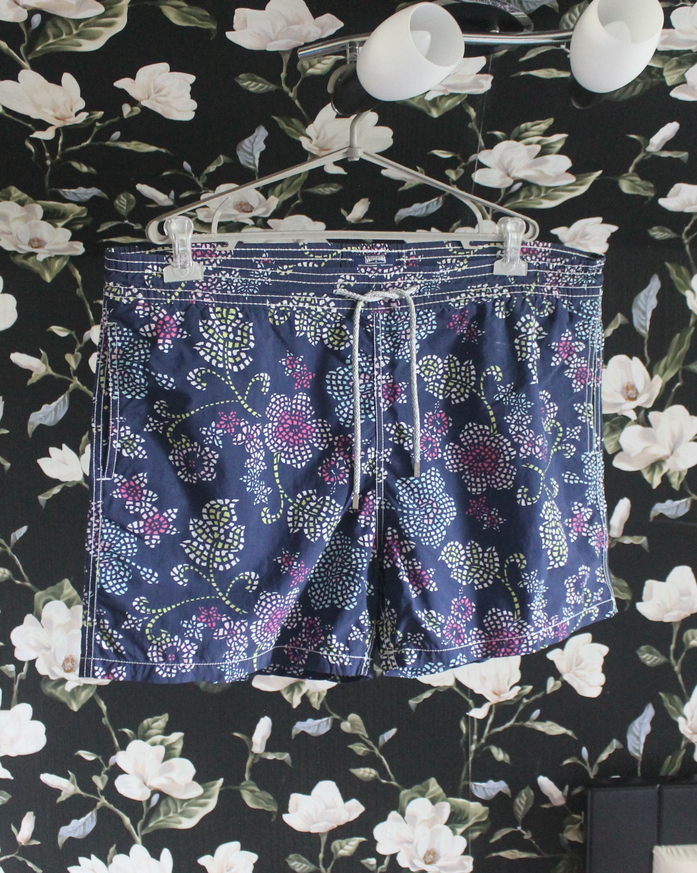 Vilebrequin Vilebrequin Floral Swim Shorts Size XXL Size US 38 / EU 54 - 2 Thumbnail