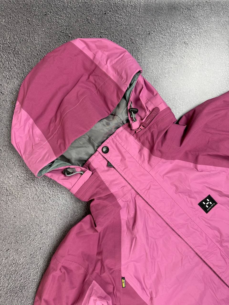 Haglofs Haglofs Gore Tex Outdoor Waterproof Jacket Size M Size M / US 6-8 / IT 42-44 - 3 Thumbnail