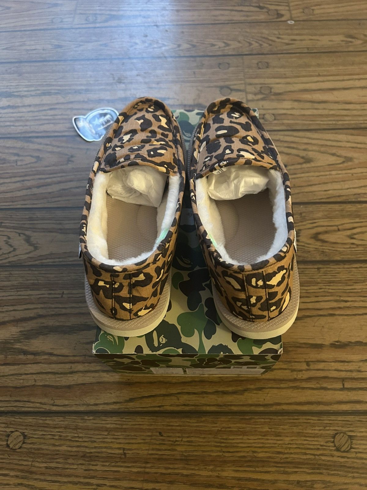 Bape × Suicoke Bape x Suicoke Leopard Camo Fuzzy Slip Ons Size US 9 / EU 42 - 3 Thumbnail