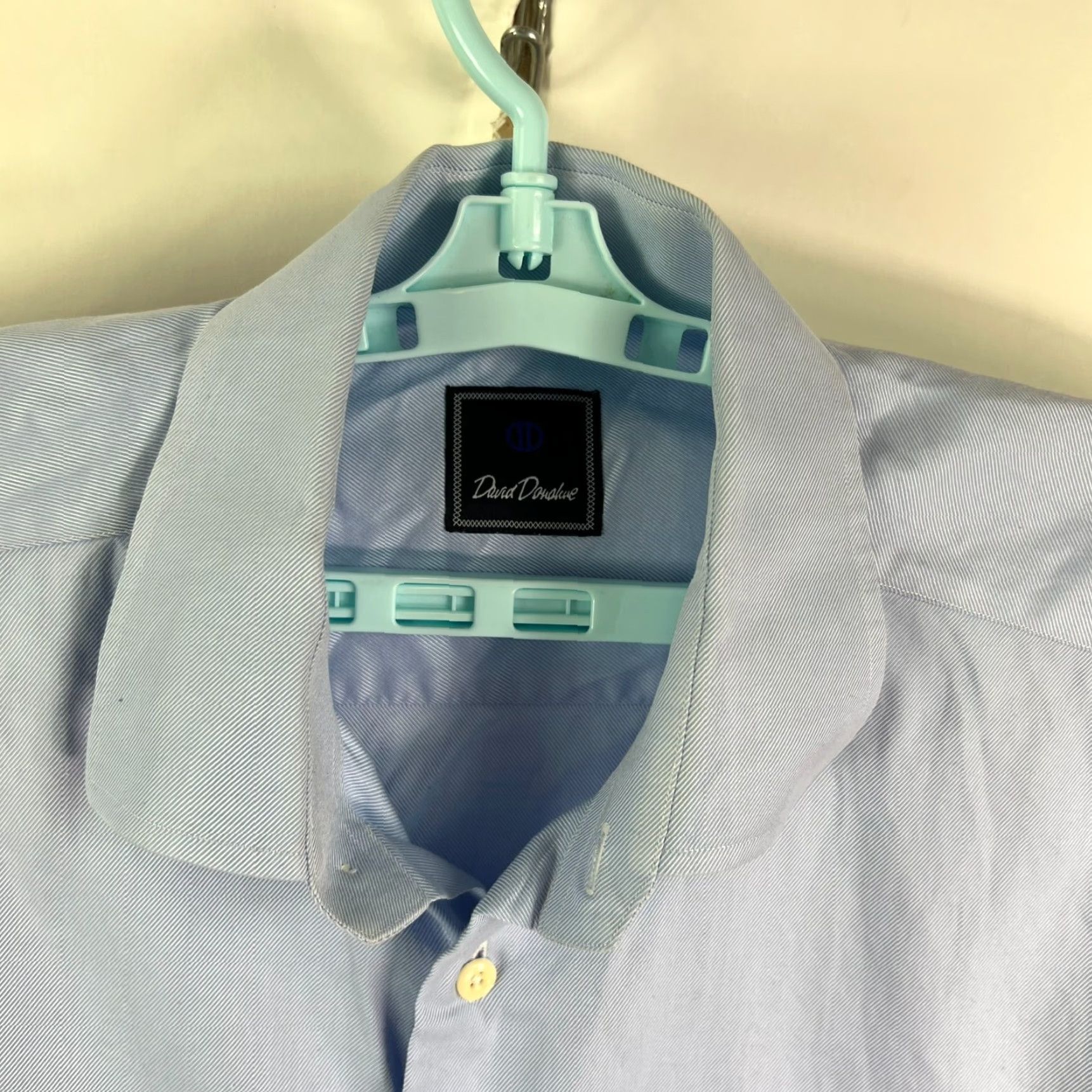 David Donahue VINTAGE David Donahue Dress Shirt Men 17 52 Blue Long Sleeve Regular 100% Cotton Solid Embroidered Logo Mens Size US XL / EU 56 / 4 - 2 Thumbnail