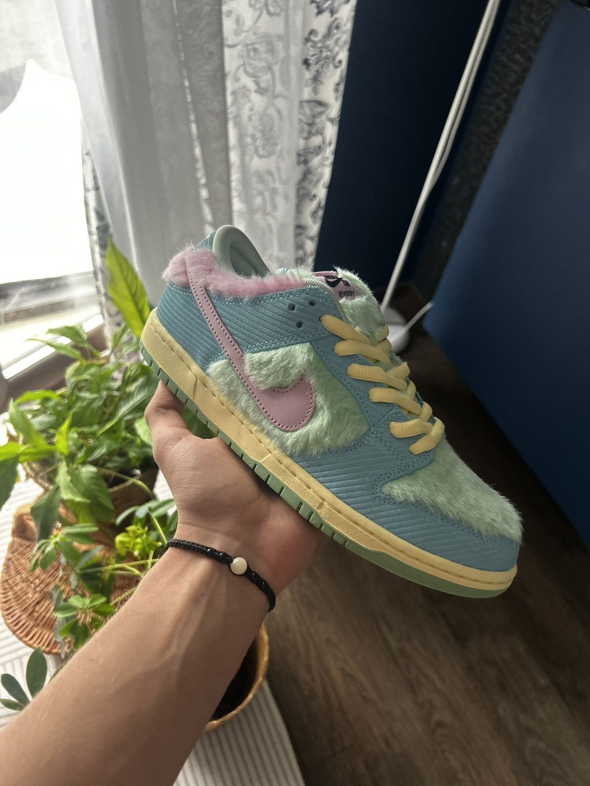 Nike SB Nike Dunk SB Verdy Visty Size US 8.5 / EU 41-42 - 1 Thumbnail