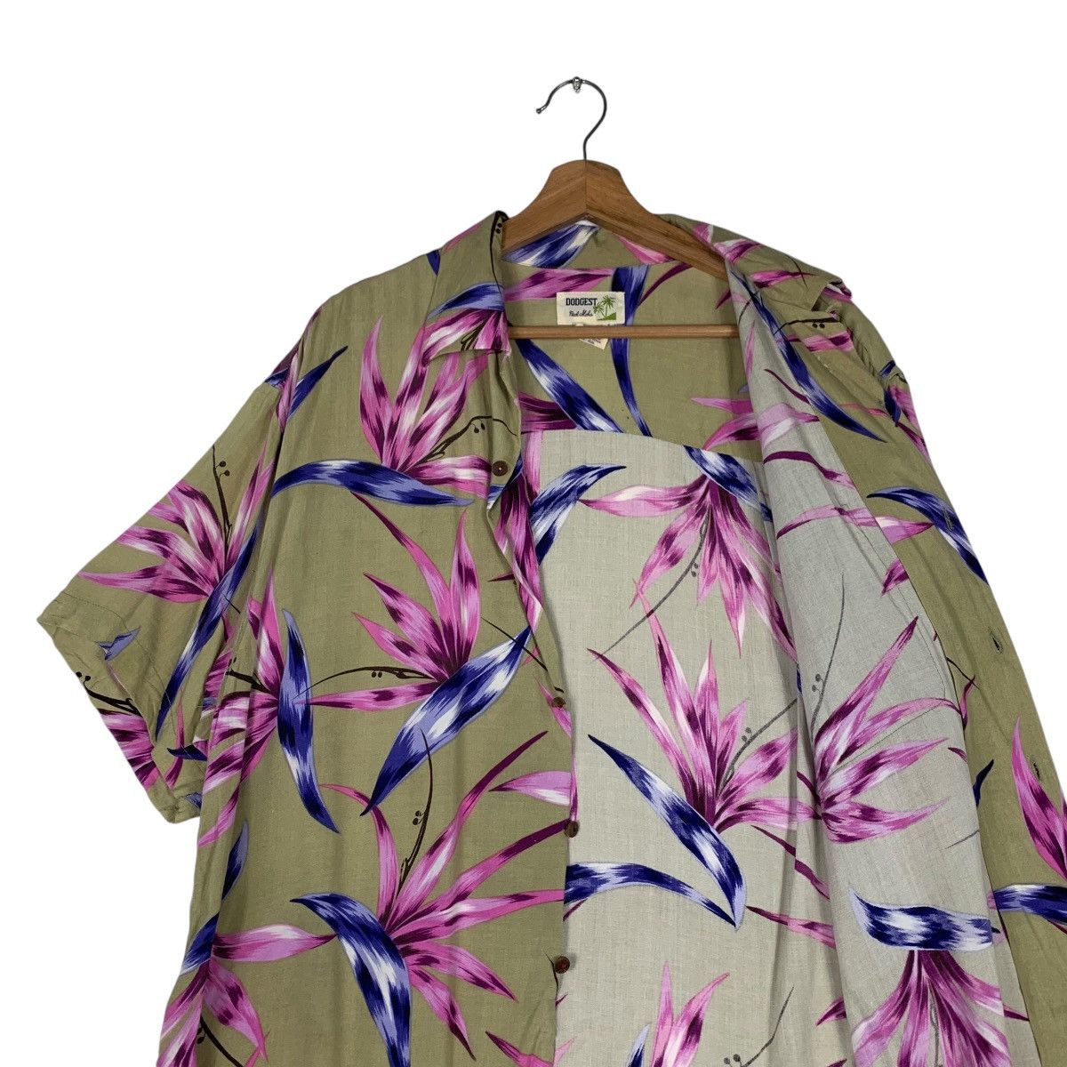 Other DODGEST Real Aloha Graphics 100 Rayon Button Shirt #1418-C64 Size US M / EU 48-50 / 2 - 10 Thumbnail