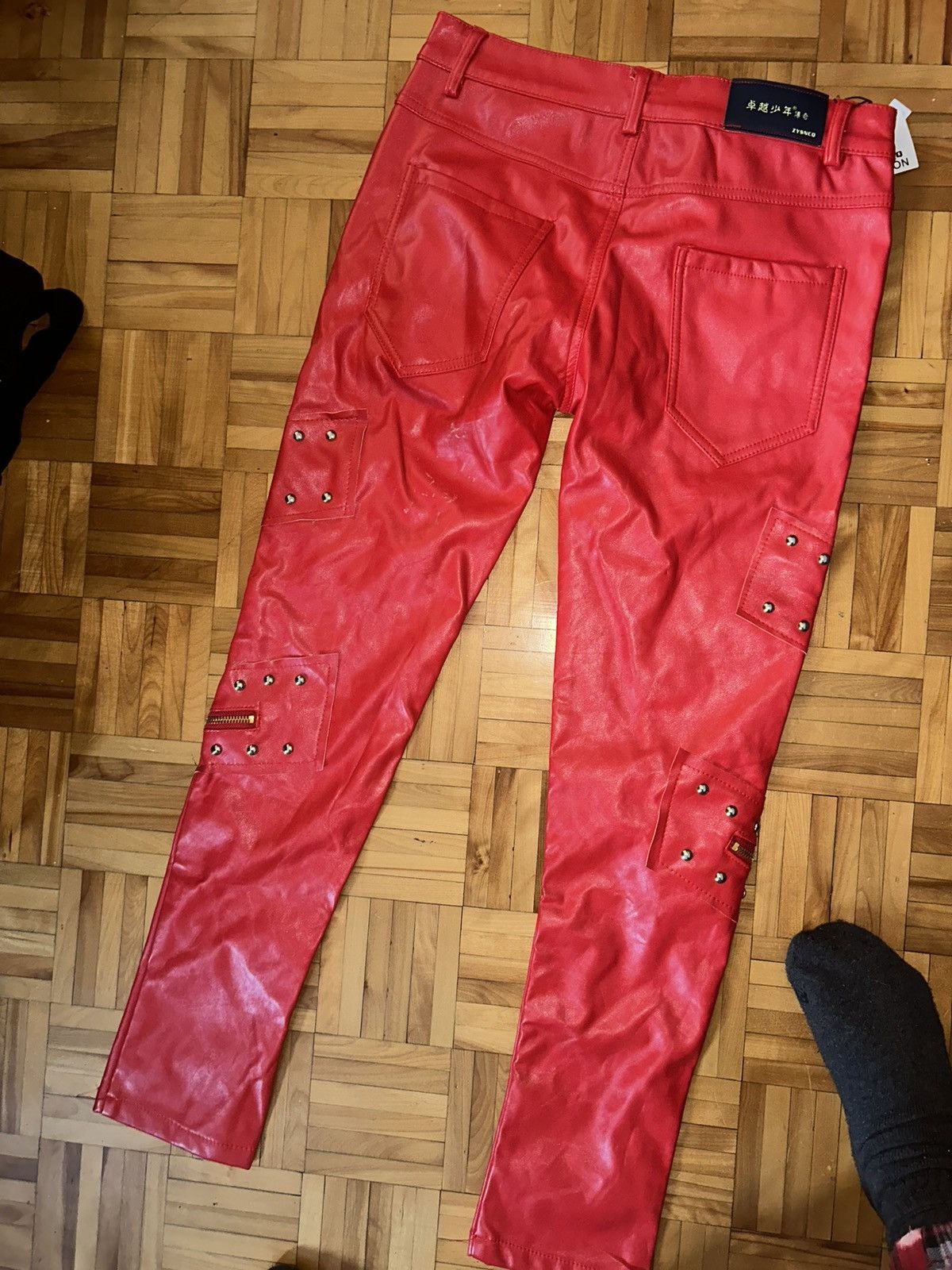 Japanese Brand Faux leather red pants Size US 31 - 6 Thumbnail
