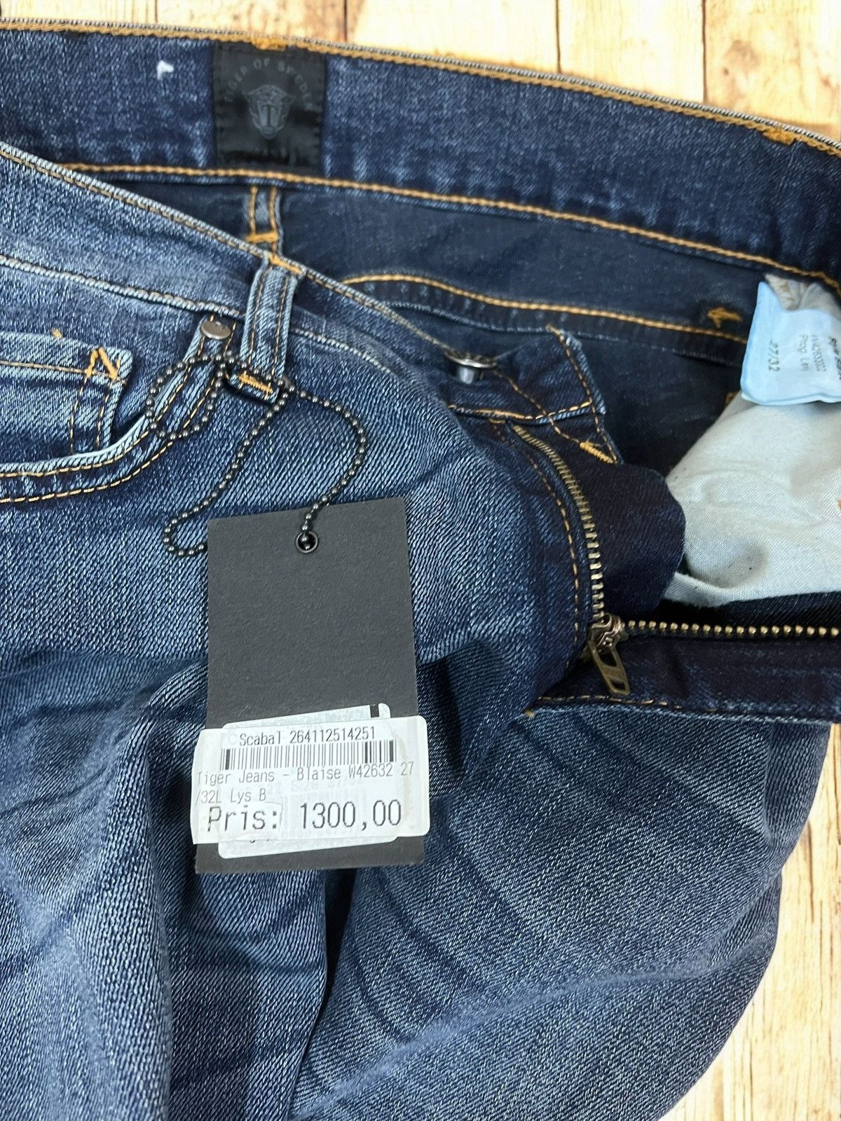 Tiger of Sweden Tiger of Sweden Blaise jeans size W27 L32 new with tags Size 27" / US 4 / IT 40 - 6 Thumbnail