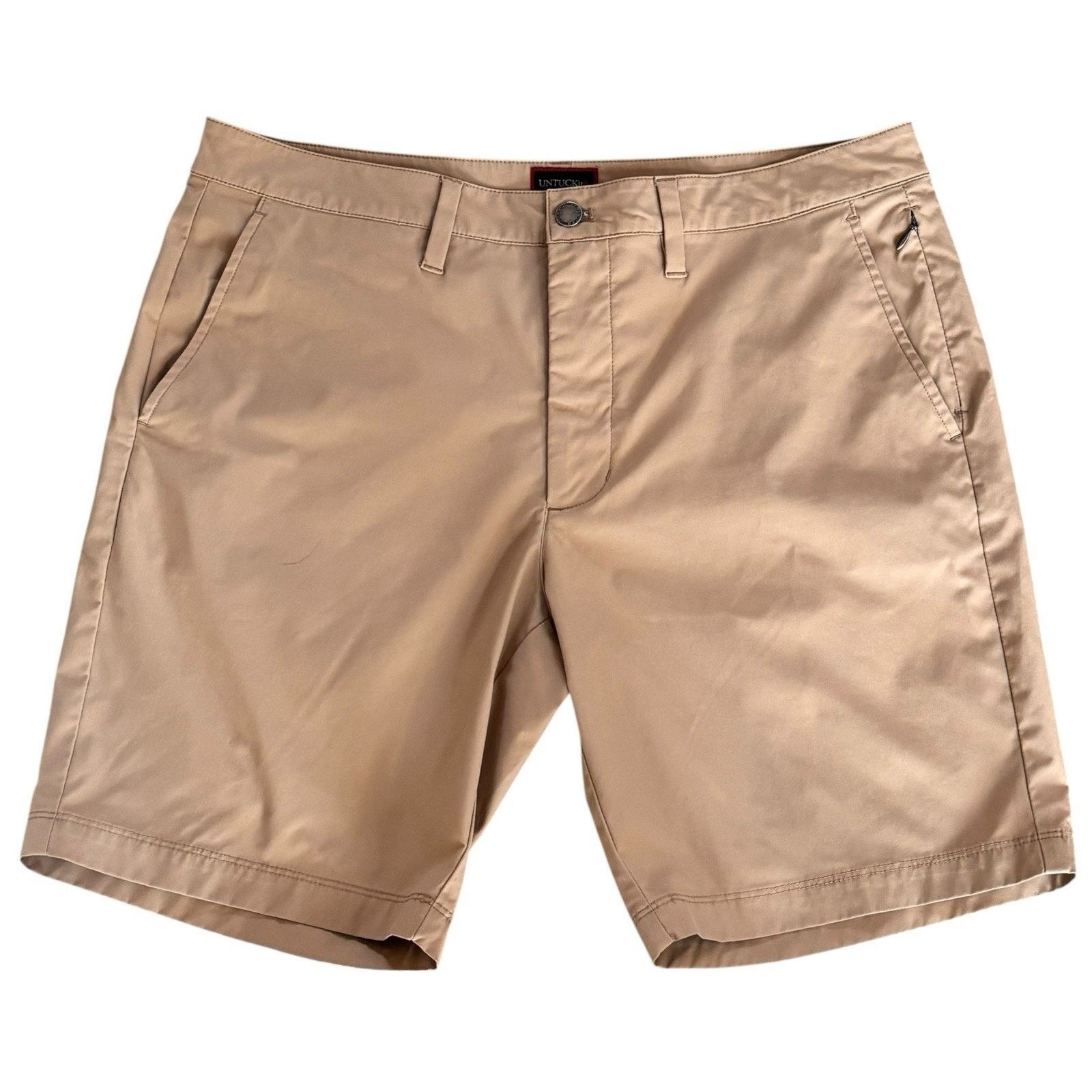 UNTUCKit Untuckit Flat Front Khaki Chino Golf Shorts Men's Size 34x9 Size US 34 / EU 50 - 1 Thumbnail