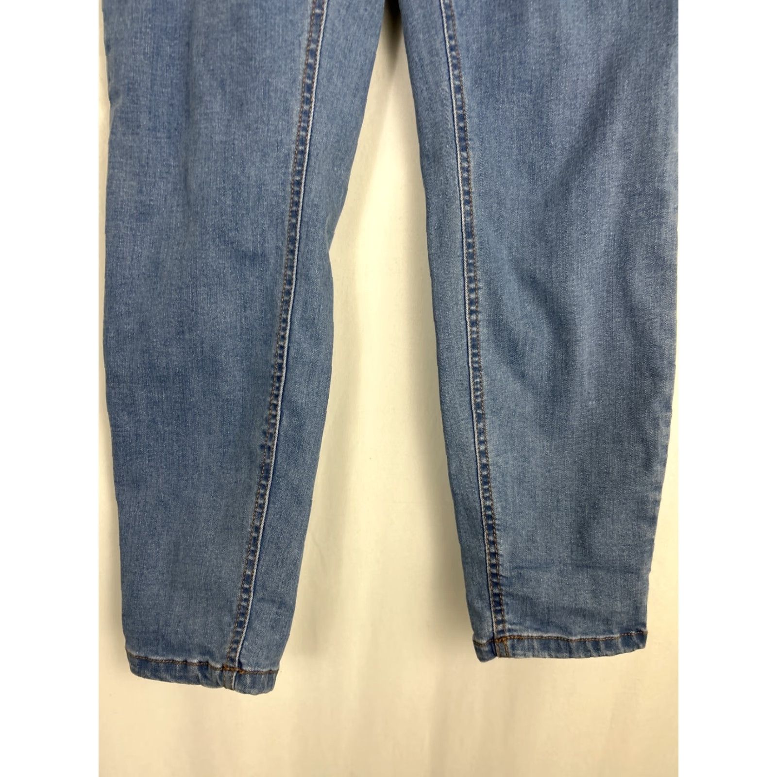 Buffalo David Bitton Buffalo David Bitton Jeans Faith 32x27 Mid Rise Skinny Blue Med Wash Size 24" / US 00 / IT 34 - 2 Thumbnail