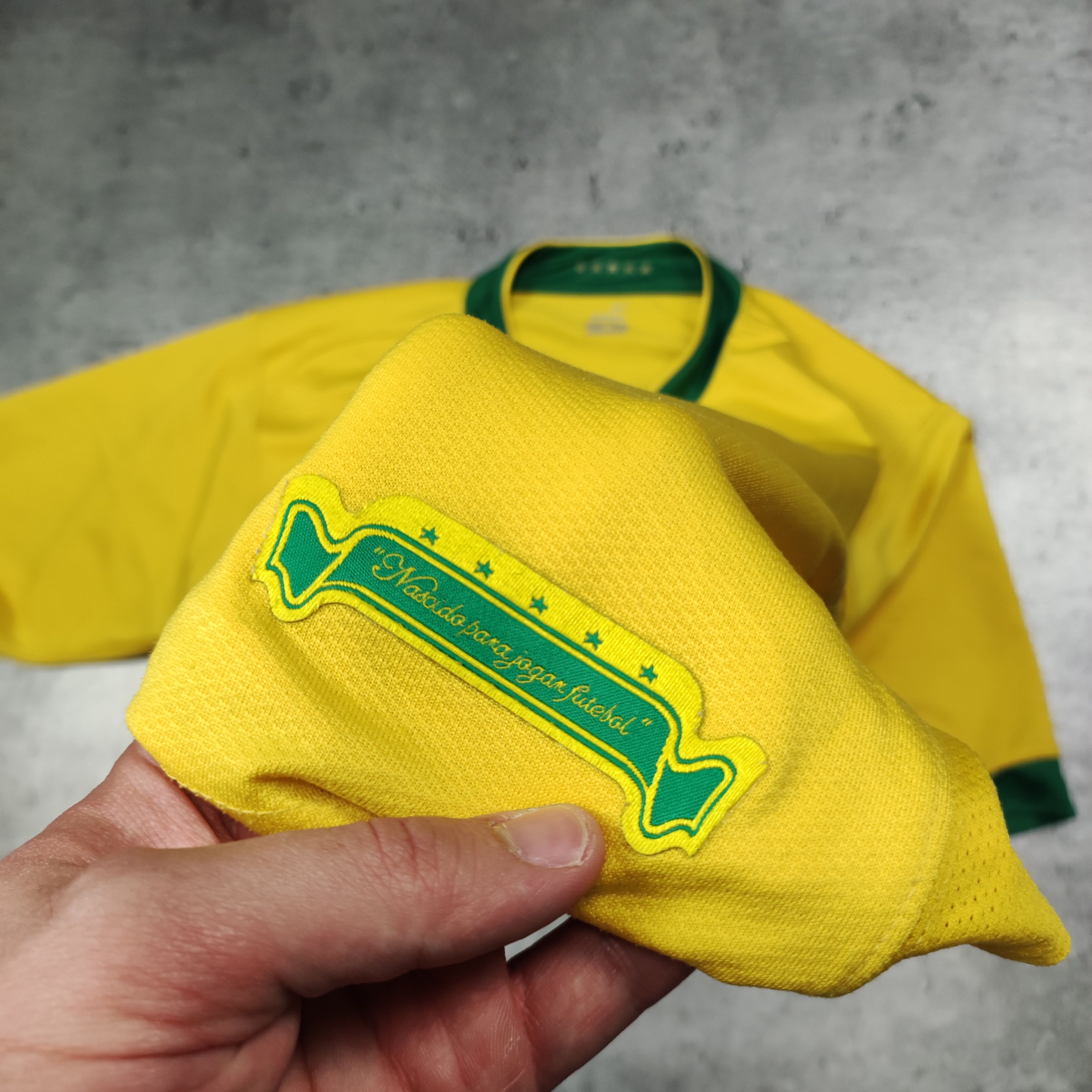 Nike RARE Vintage Brazil National Team x Nike Football Jersey Size US XL / EU 56 / 4 - 6 Thumbnail