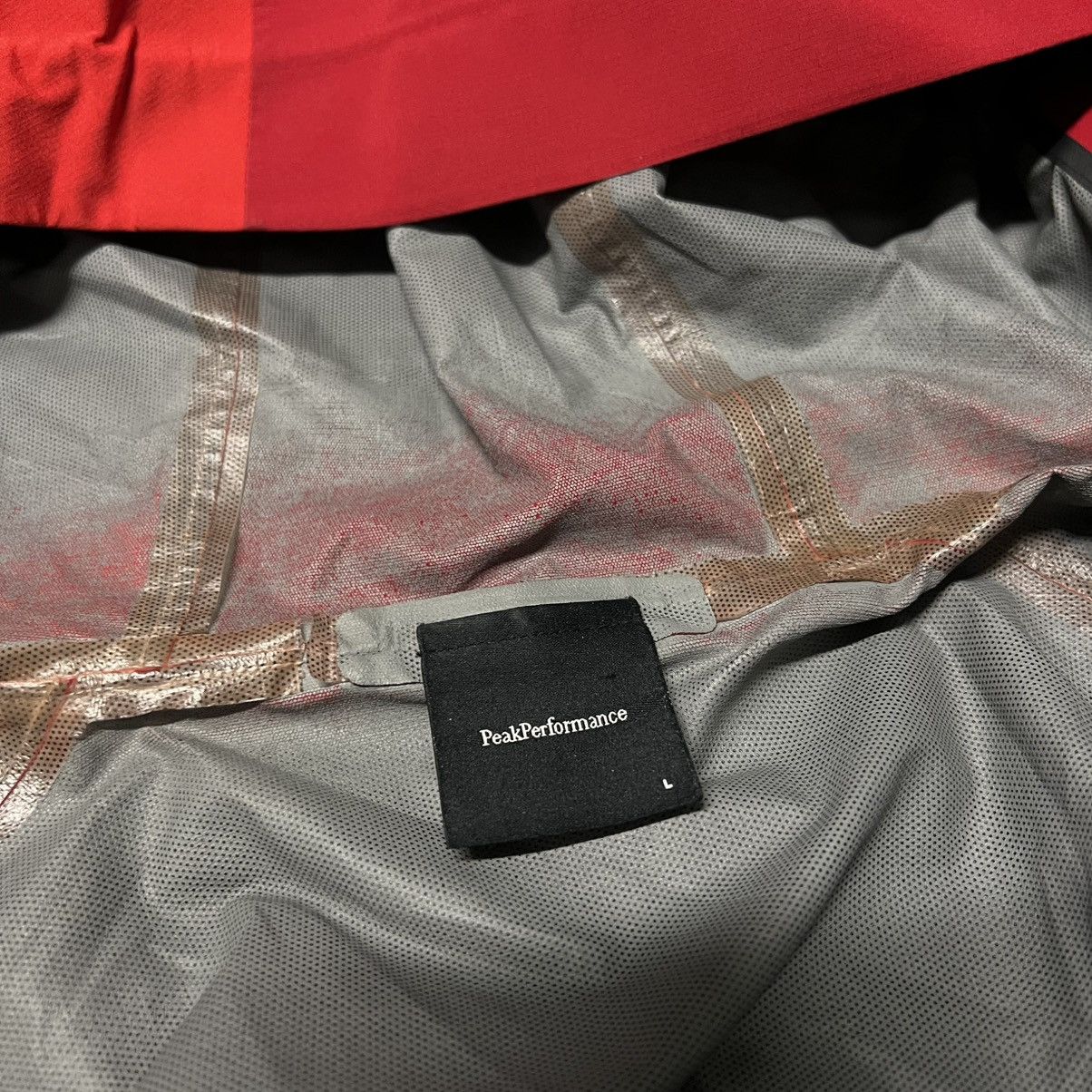 Peak Performance Outdoor Jacket Peak Performance Gorpcore Y2K Streatwear Size US L / EU 52-54 / 3 - 14 Thumbnail