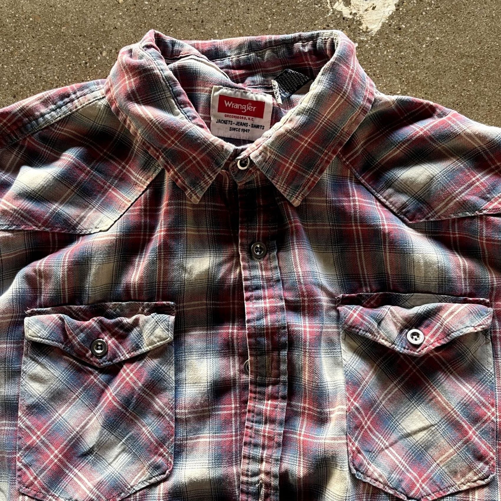 Wrangler Wrangler Shirt Mens XL Red Blue Plaid Long Sleeve Western Button Up Flannel Size US XL / EU 56 / 4 - 2 Thumbnail