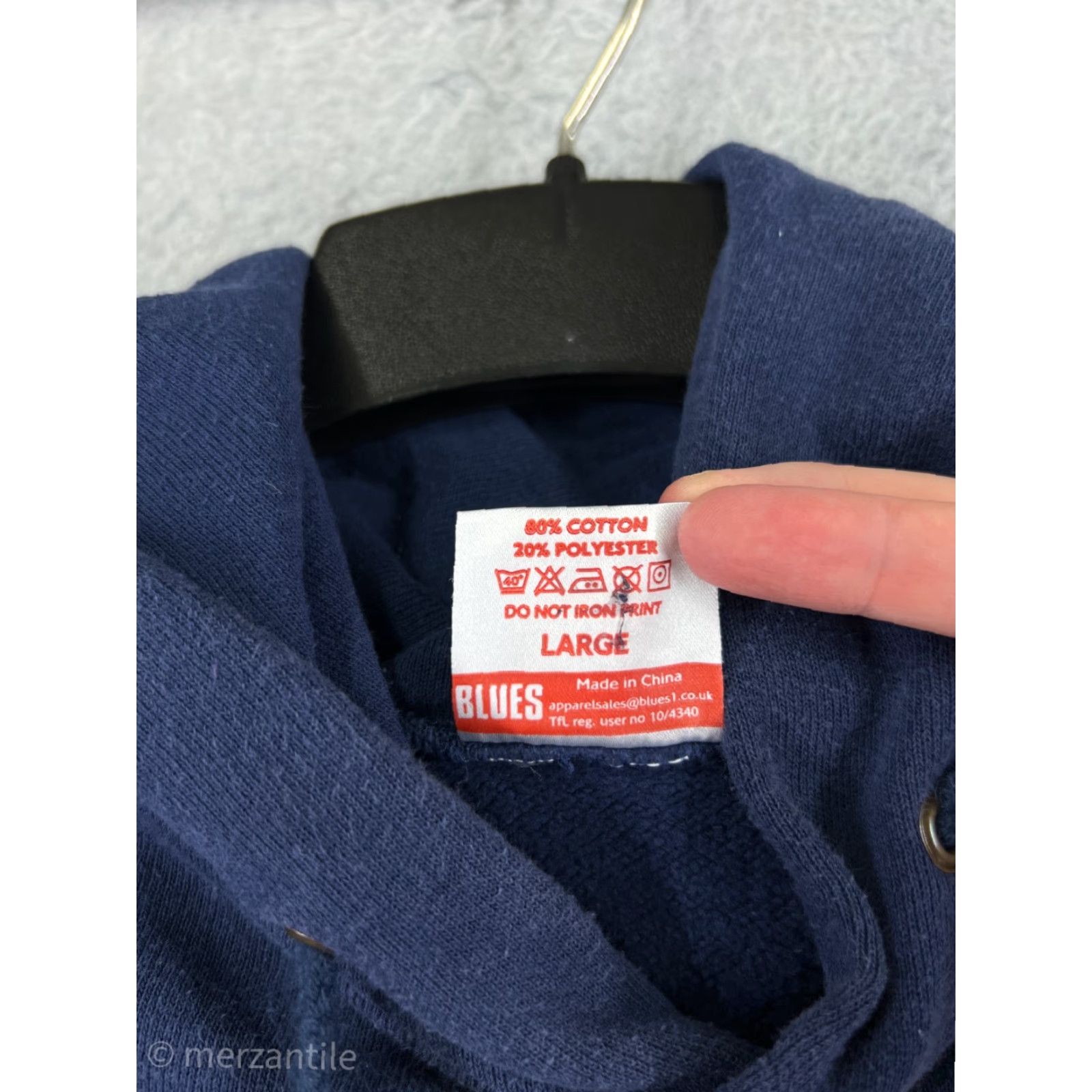 Vintage Underground Sweater Mens Large Blue London Hooded Cotton Blend Pocket Travel Size US L / EU 52-54 / 3 - 4 Thumbnail