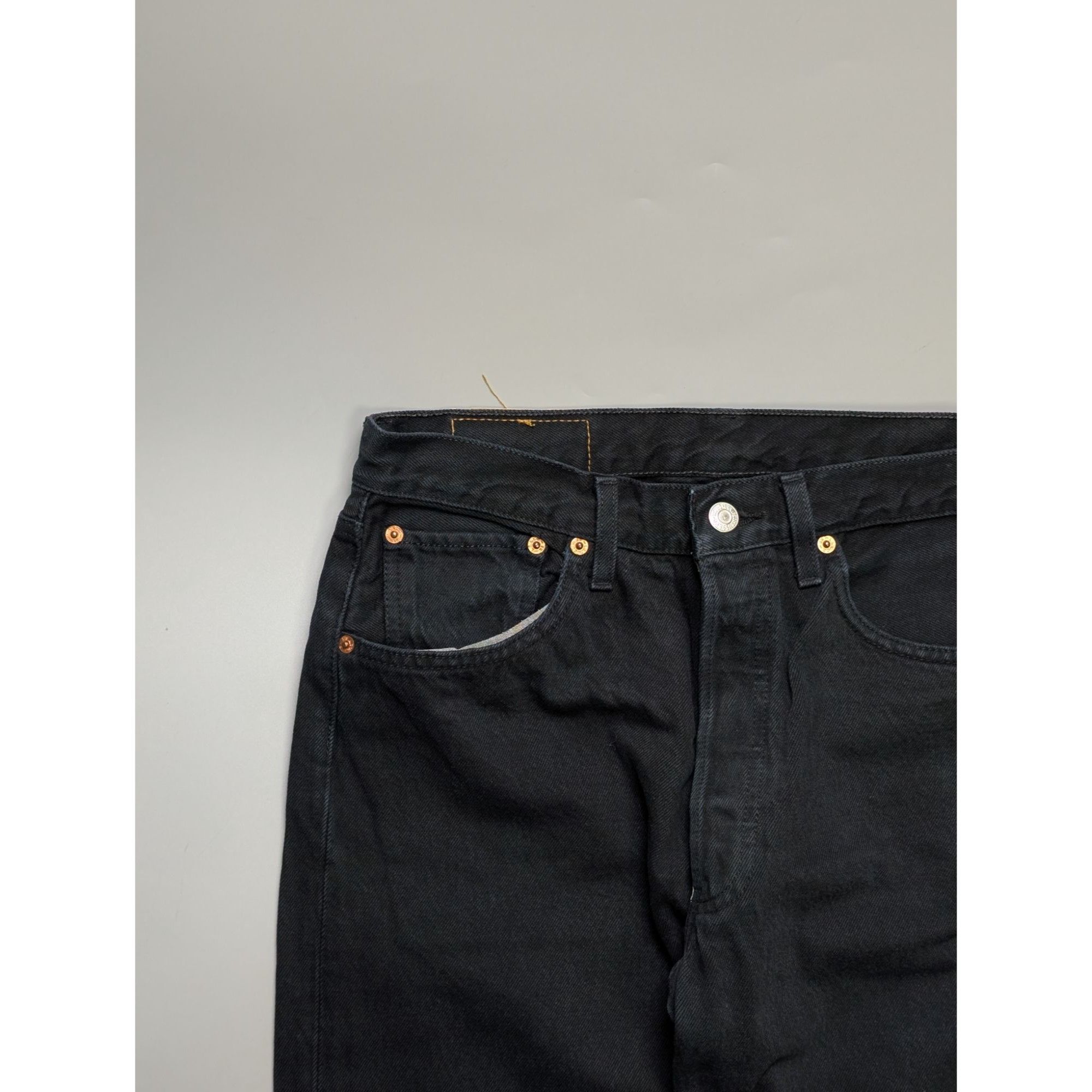 Levi's Vintage Clothing Levi's 501 Vintage Black Denim Jeans Pants (Y1076) Size US 32 / EU 48 - 2 Thumbnail