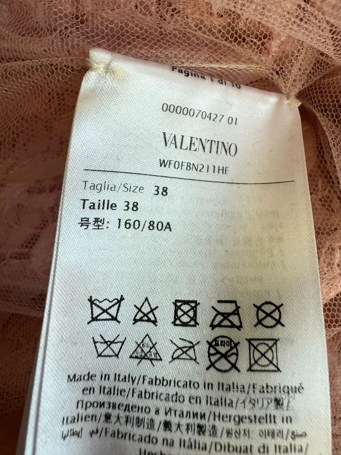 Valentino Valentino Pink Cropped Fur Coat. Size S / US 4 / IT 40 - 3 Thumbnail