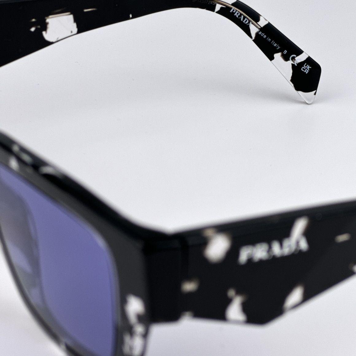 Prada NEW Prada PRA06S 15O50B Square Unisex Sunglasses PR A06S Size ONE SIZE - 10 Thumbnail