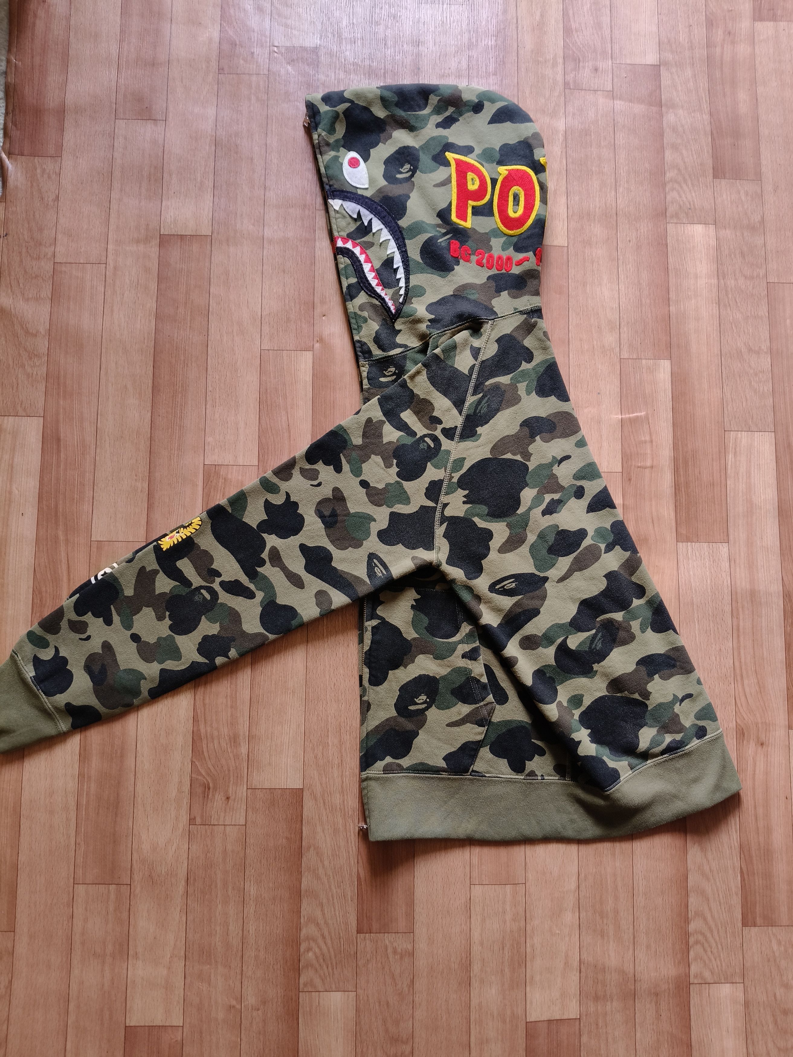 Bape Bape 1st camo shark hoodie Size US L / EU 52-54 / 3 - 4 Thumbnail