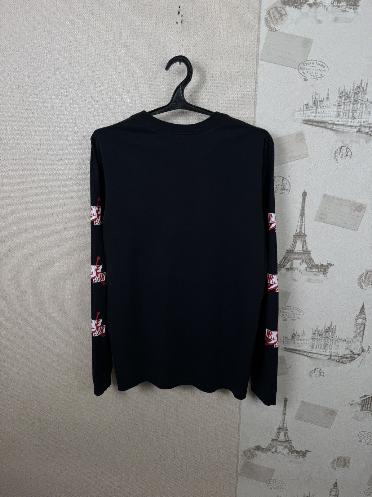 Jordan Brand Air Jordan Long Sleeve Classic Jumpman L Sports Black Men Size US L / EU 52-54 / 3 - 4 Thumbnail