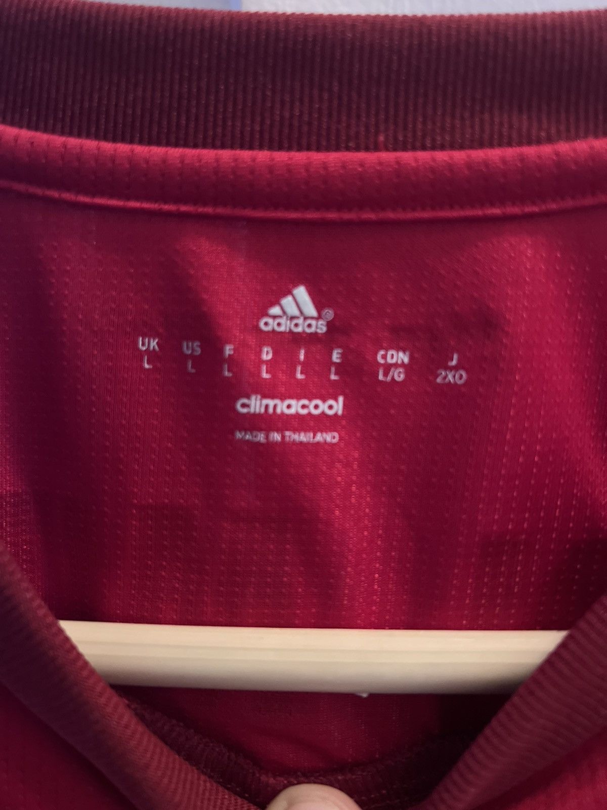 Adidas Bayern Munich 2015-16 Home Football Shirt Jersey Adidas Size US L / EU 52-54 / 3 - 7 Thumbnail