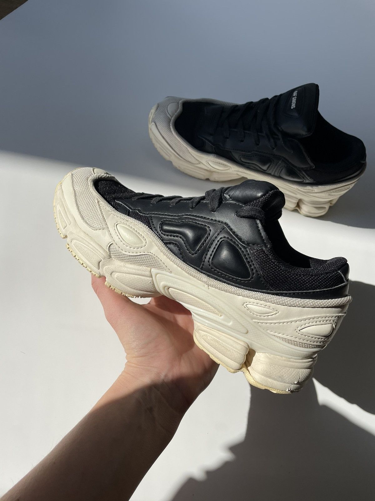 Adidas × Raf Simons RAF SIMONS ADIDAS OZWEEGO SNEAKERS Size 6.5 US F34264 Size US 6.5 / EU 39-40 - 7 Thumbnail