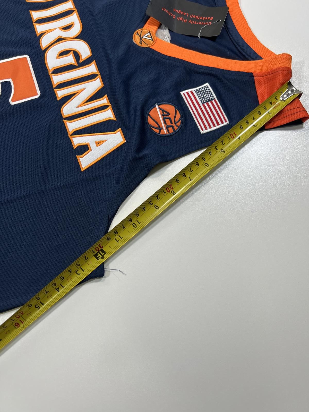 Other University of Virginia Kyle Guy Basketball Jersey Size M Size US M / EU 48-50 / 2 - 6 Thumbnail