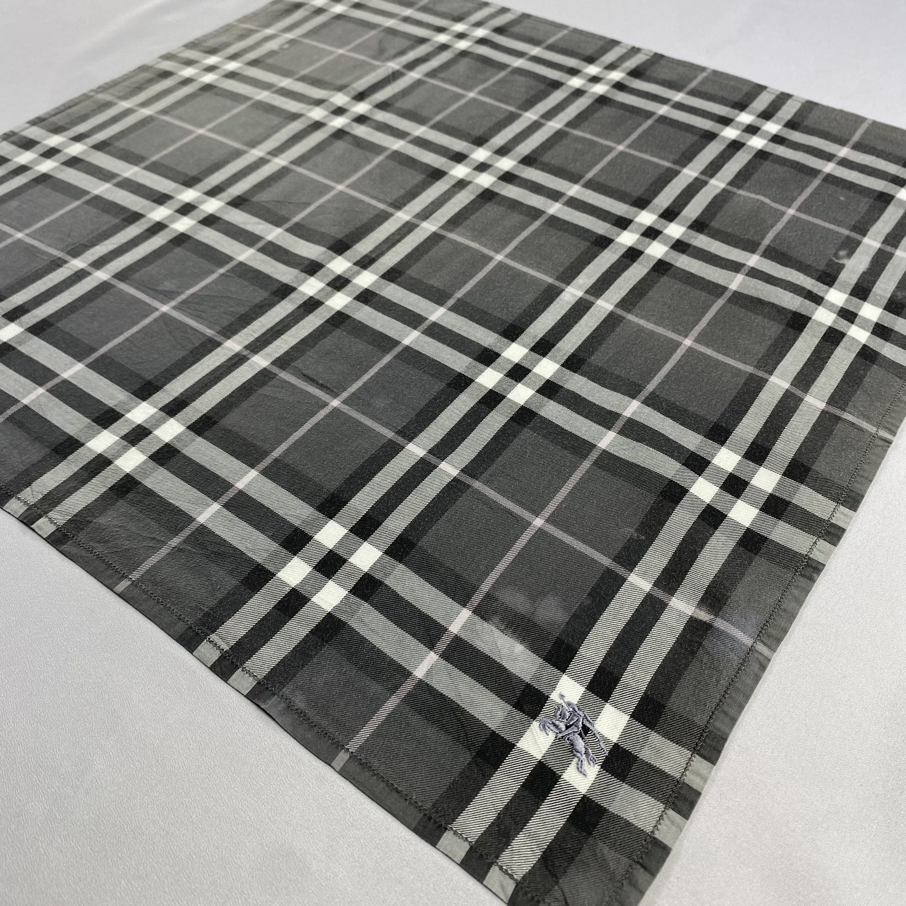 Burberry × Vintage Burberry Handkerchief / Neckerchief / Bandana-P1880 Size ONE SIZE - 2 Thumbnail