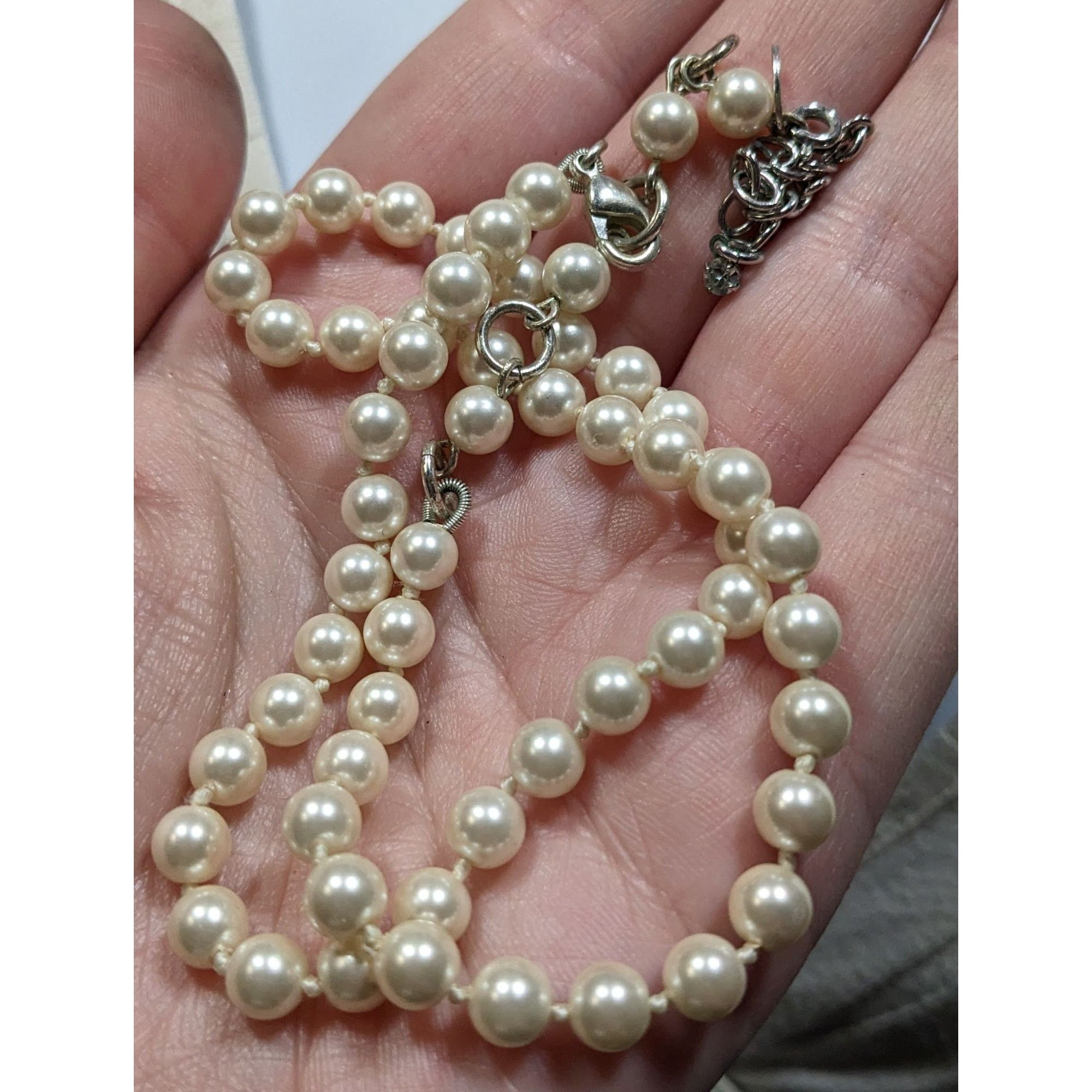 Other Vintage Cezanne Elegant Faux Pearl Necklace With Adjustable Size ONE SIZE - 5 Thumbnail