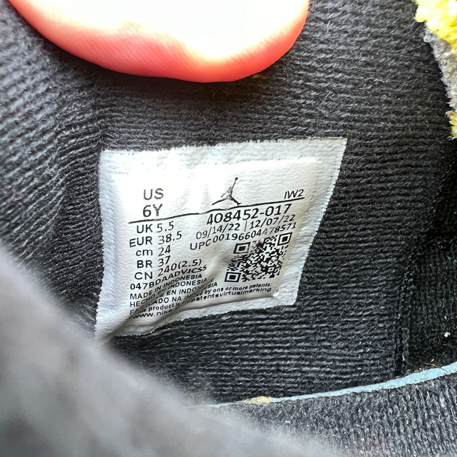 Jordan Brand × Nike Size 6 - Nike Air Jordan 4 Retro GS Thunder 2023 Men's Shoes Size US 6 / EU 39 - 8 Thumbnail