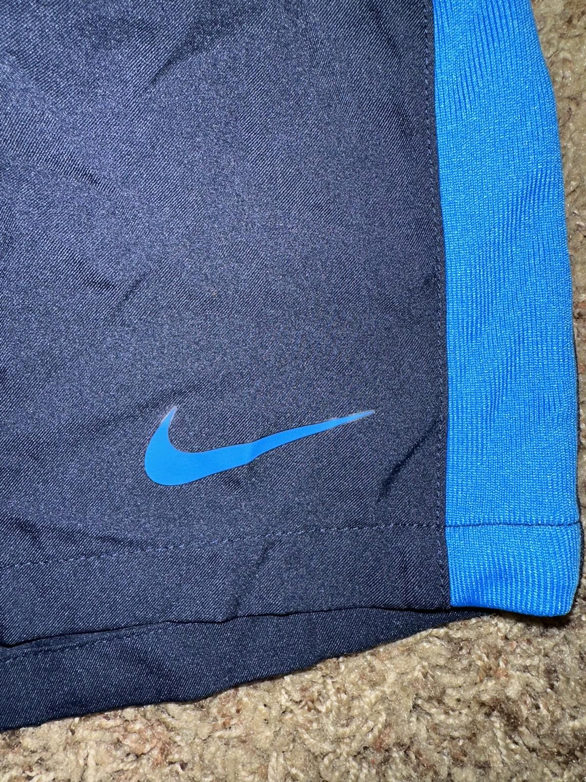 Nike Nike Womens Dry Squad Soccer Blue Shorts Size 28" / US 6 / IT 42 - 2 Thumbnail