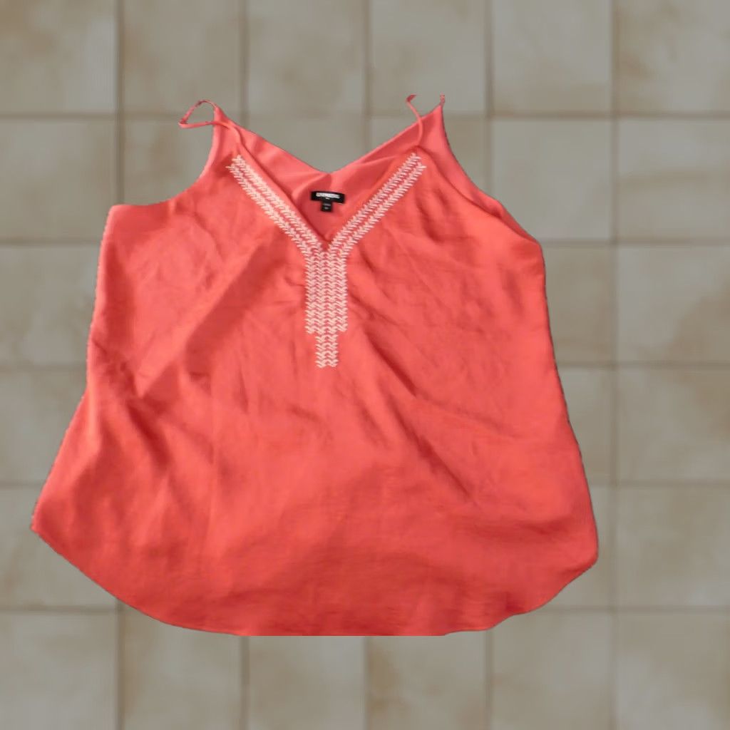 Express Express Womens Blouse L Sleeveless Pink Floral Lined Spaghetti Strap Pullover V-Neck Polyester Regular Modern Basic Shirt Womens Size L / US 10 / IT 46 - 1 Thumbnail