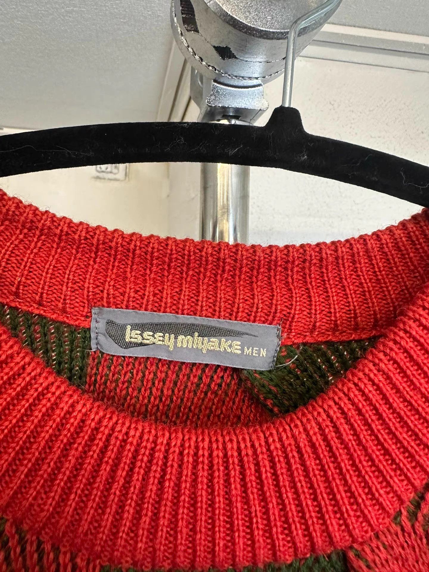 Issey Miyake Issey Miyake 80S Watermelon Color Popcorn Knit Sweater K20 Size US L / EU 52-54 / 3 - 7 Thumbnail