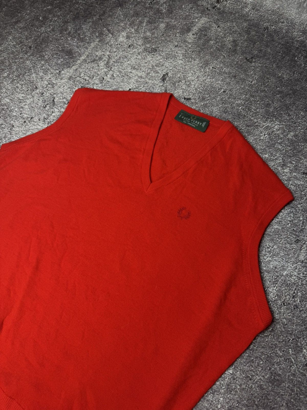 Fred Perry fred perry vintage vest sweater made in england Size US XL / EU 56 / 4 - 1 Thumbnail