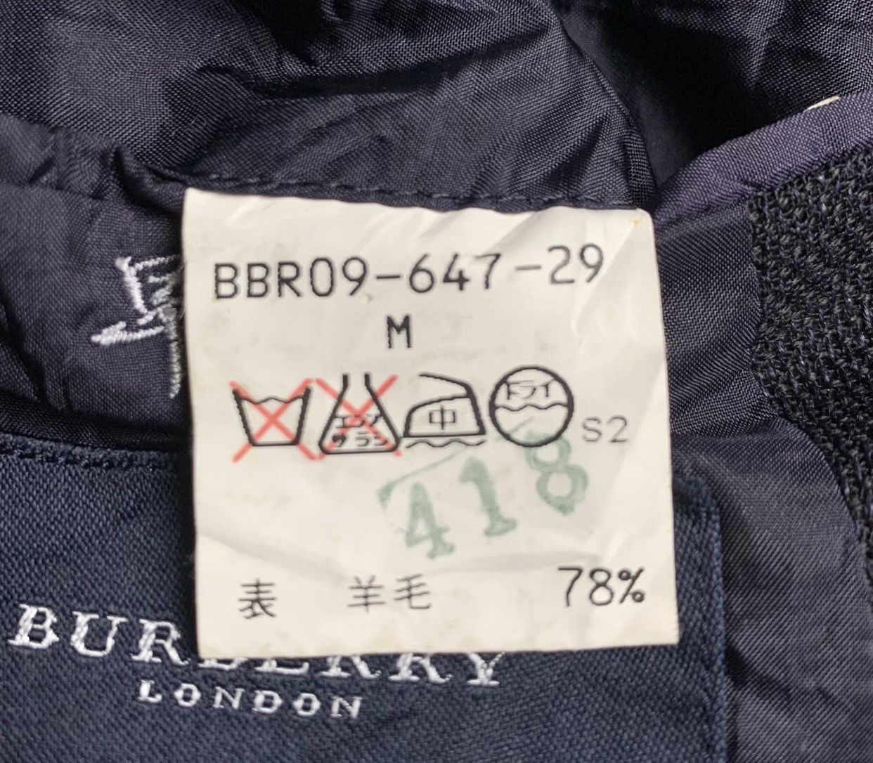 Burberry Vintage burberry London Wool Blazer Jacket Size M Size US M / EU 48-50 / 2 - 10 Thumbnail