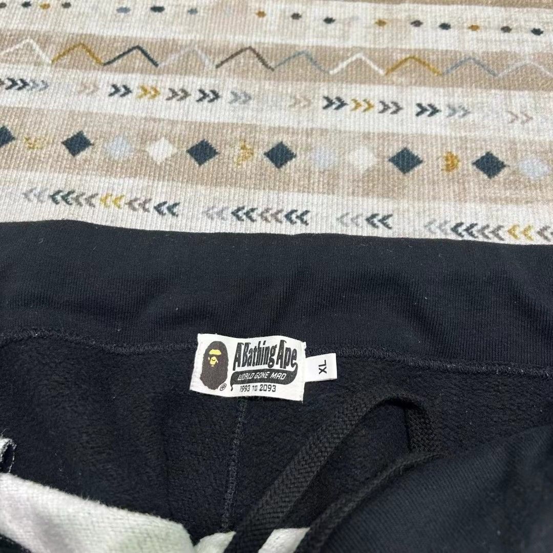 Bape LUMINOUS SHARK CAMO SHORTS Size US 34 / EU 50 - 3 Thumbnail