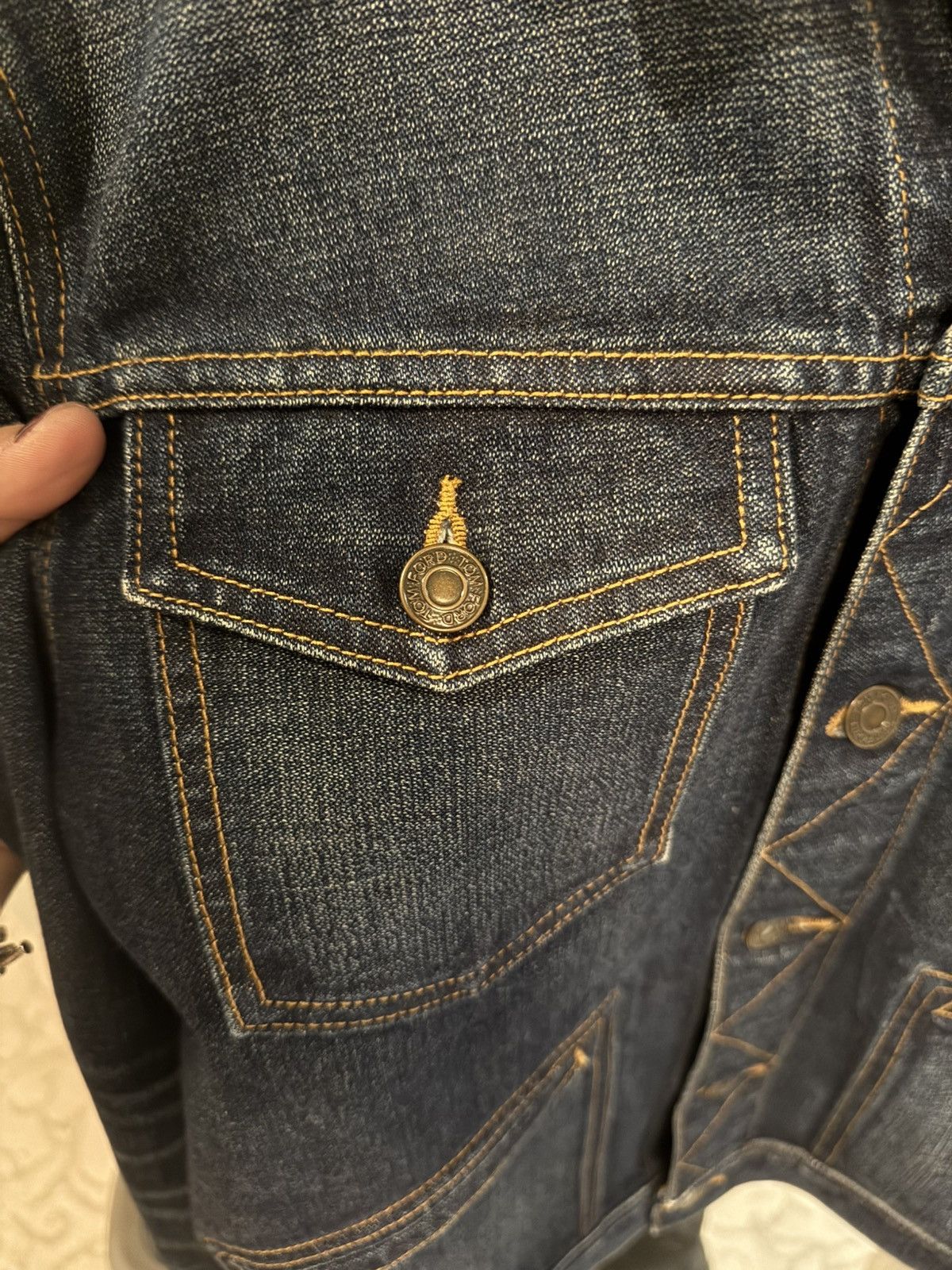 Tom Ford SOLD - Tom Ford Selvedge Denim Trucker Jacket Size US S / EU 44-46 / 1 - 4 Thumbnail