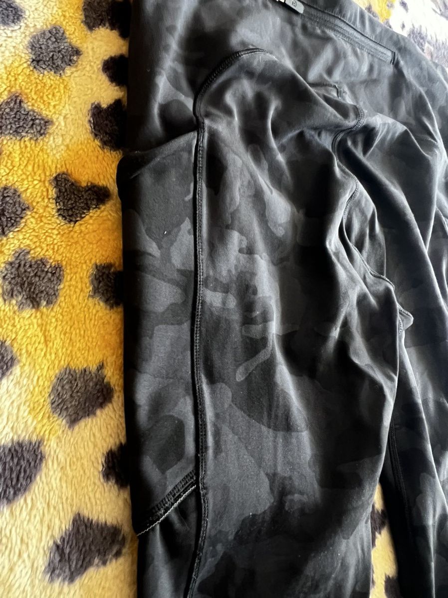 Lululemon Lululemon Black Camo Women’s Leggings Size 27" / US 4 / IT 40 - 9 Thumbnail