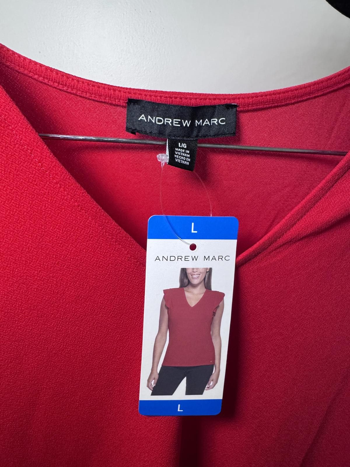 Andrew Marc Andrew Marc Women's Red Ruffle Sleeve V-Neck Top Size Large Size L / US 10 / IT 46 - 2 Thumbnail