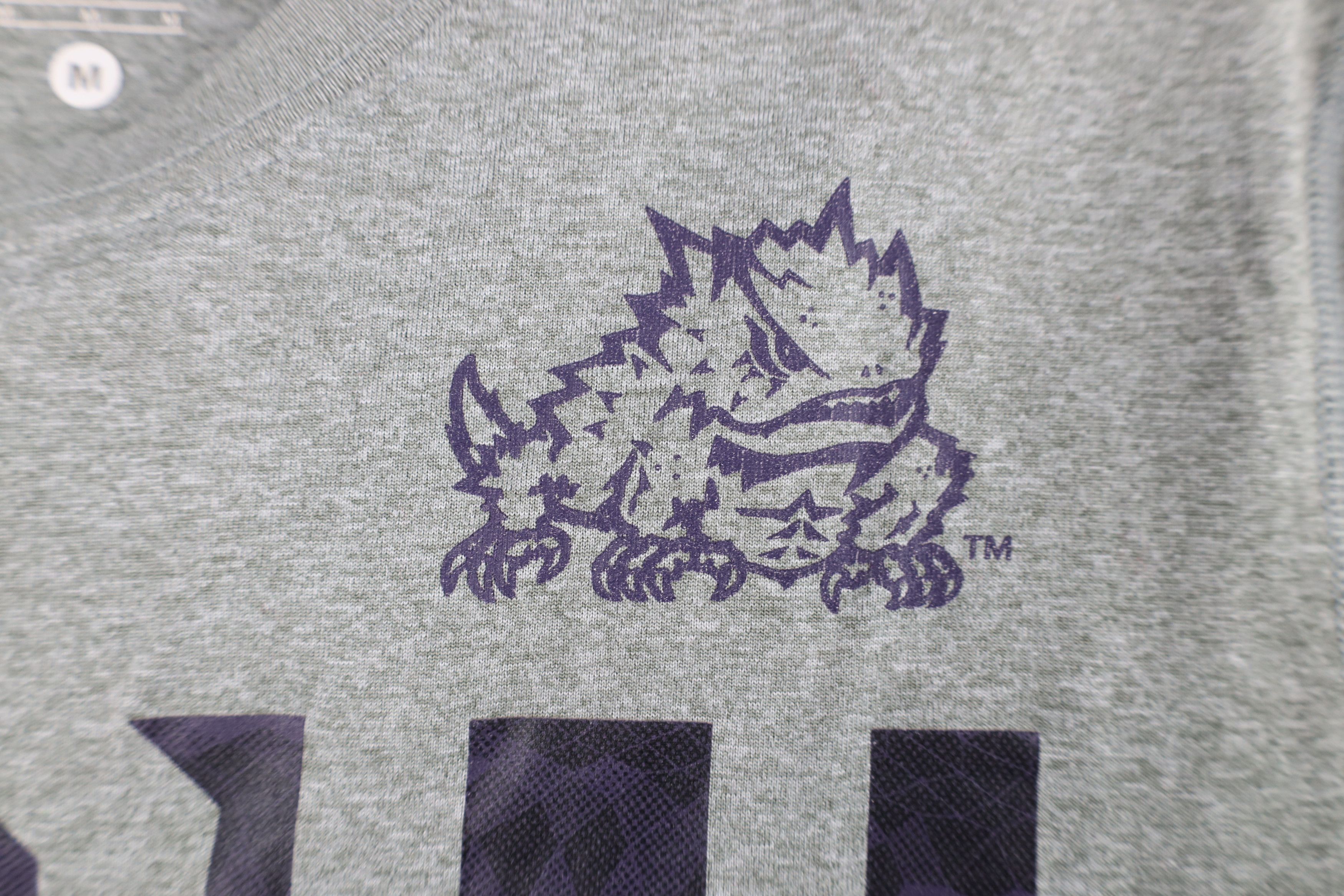 Nike Nike Center Swoosh TCU Horned Frogs Short Sleeve T-Shirt Size US M / EU 48-50 / 2 - 5 Thumbnail