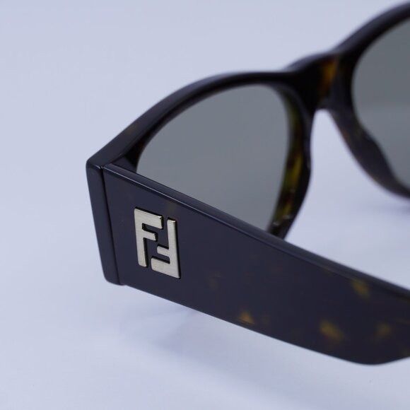 Fendi FE40158I 52E Sunglasses Dark Havana Oval Frame, Brown