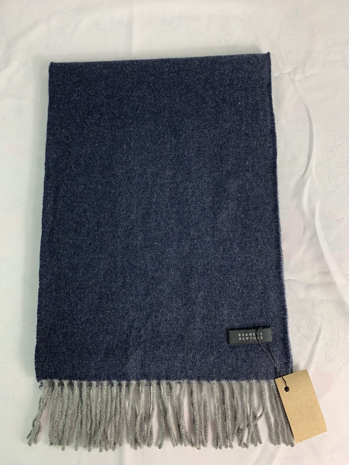 Barneys New York Barneys New York Scarf / Muffler / Neckwear Size ONE SIZE - 3 Thumbnail
