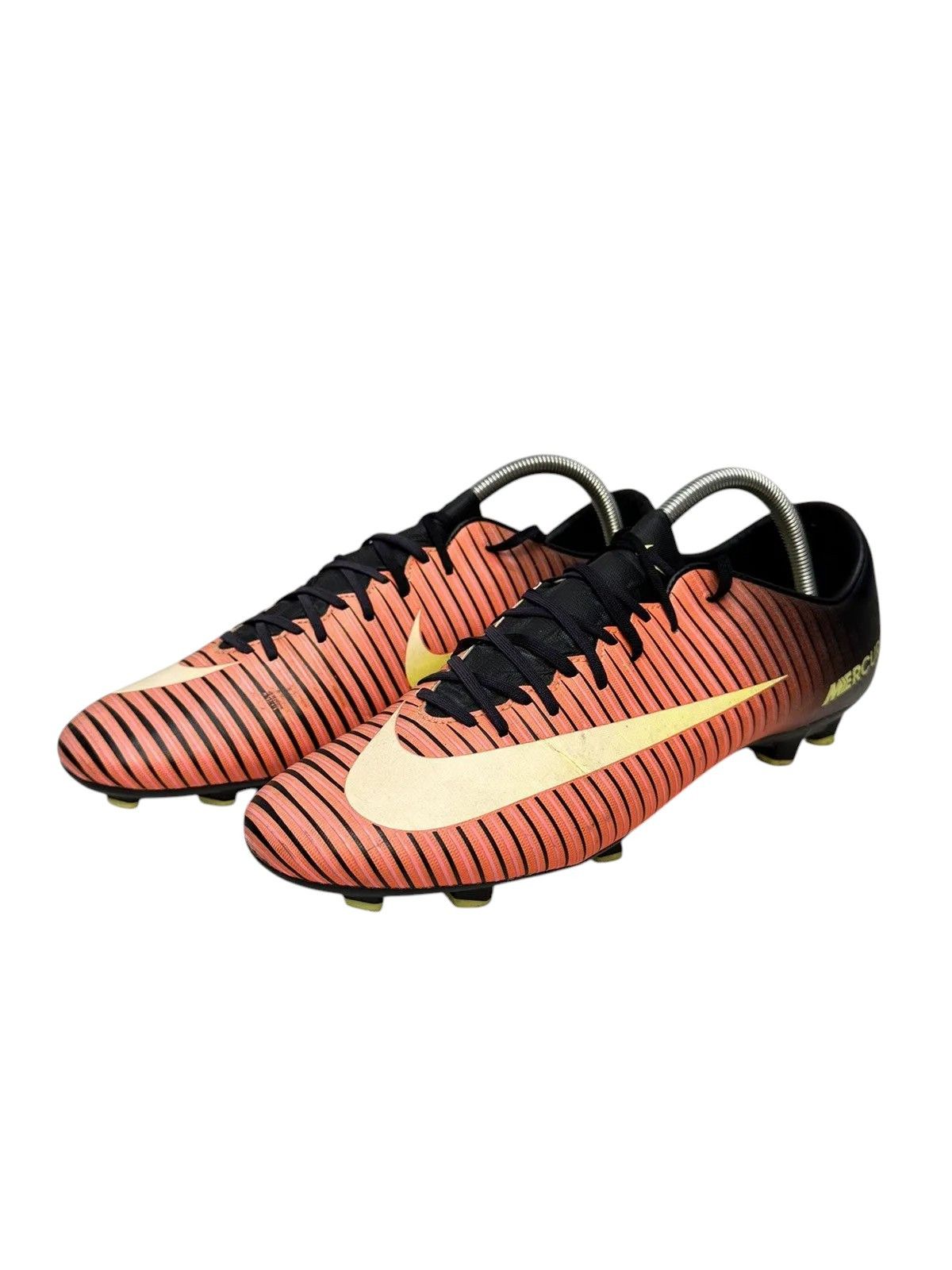 Nike Vintage Nike Mercurial Vapor XI FG Red Black 45.5 (10.5) Size US 12.5 / EU 45-46 - 4 Thumbnail