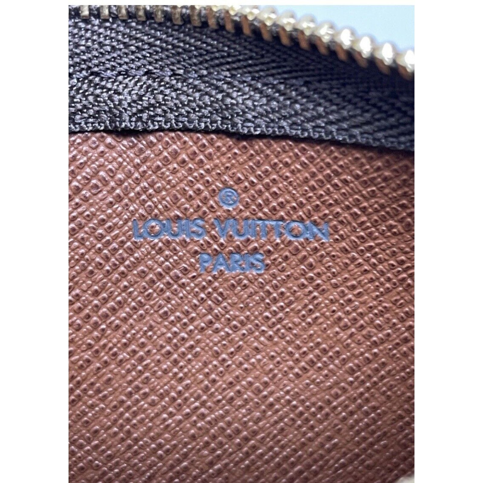 Louis Vuitton NEW LOUIS VUITTON Key Pouch Cles Monogram Coin Card Wallet Size ONE SIZE - 12 Thumbnail
