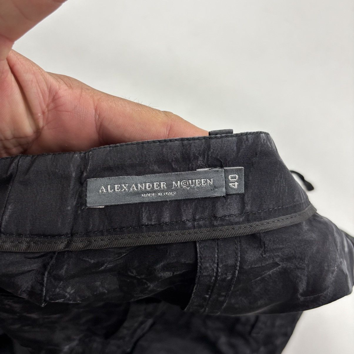 Alexander McQueen Alexander McQueen SS’04 Capri Pants Size 30" / US 8 / IT 44 - 7 Thumbnail