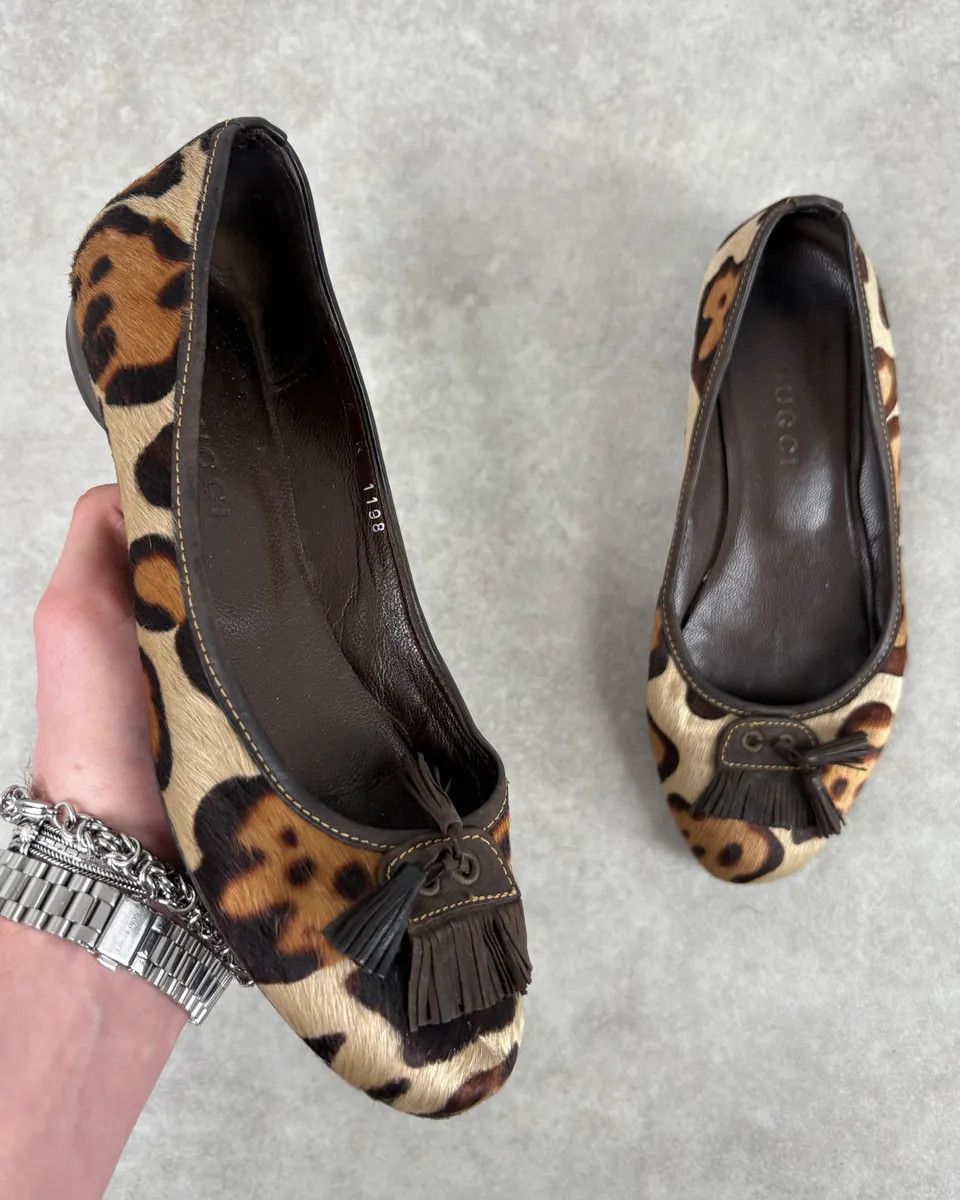 Gucci 2000s Gucci Leopard Print Pony Hair Slip On Ballet Flats Size US 7 / IT 37 - 1 Thumbnail