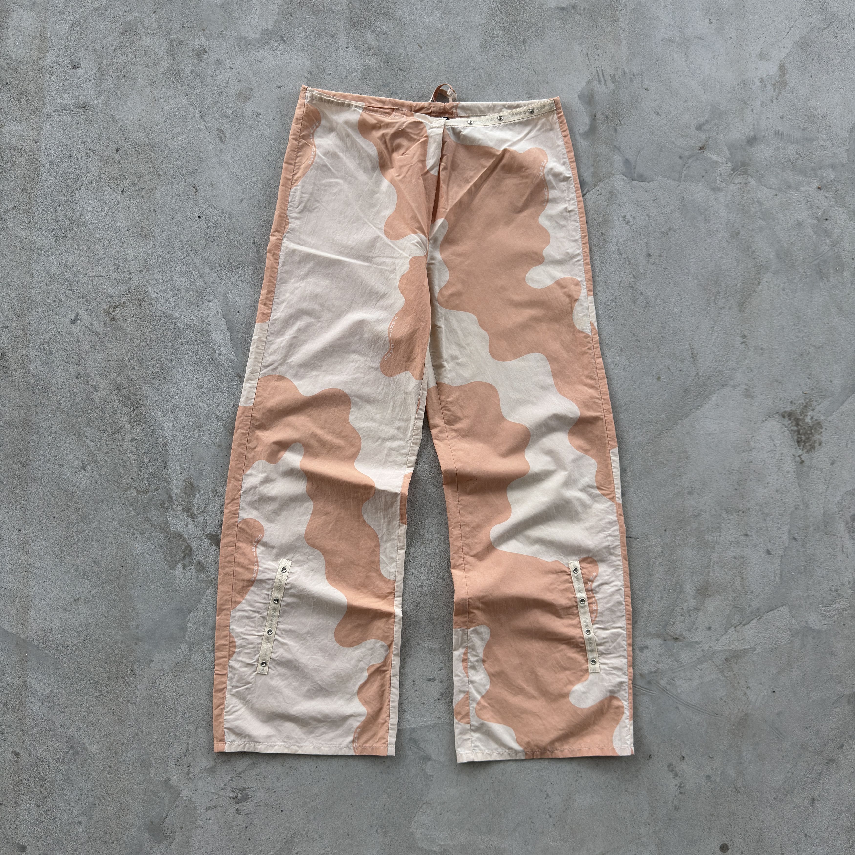 Fendi Vintage 90s Fendi Baggy Track Pants Size 28" / US 6 / IT 42 - 1 Thumbnail