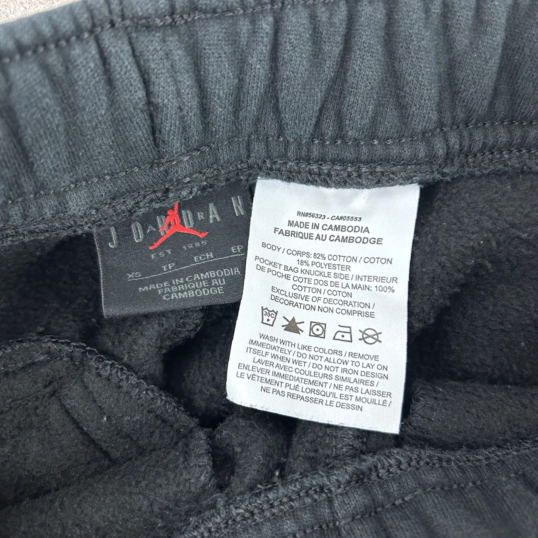 Nike VINTAGE?NIKE Air Jordan Men's XS Sport DNA Fleece Jogger Pants DC9635-010 Size US 27 - 4 Thumbnail