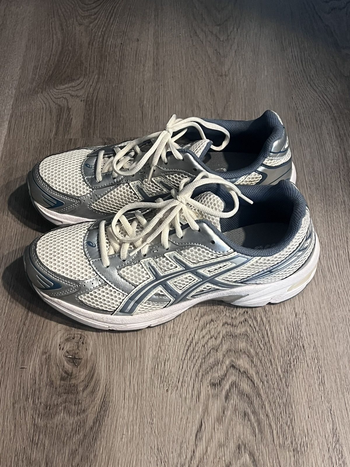 Asics ASICS Gel-1130 Silver Ironclad Size US 9 / EU 42 - 1 Thumbnail